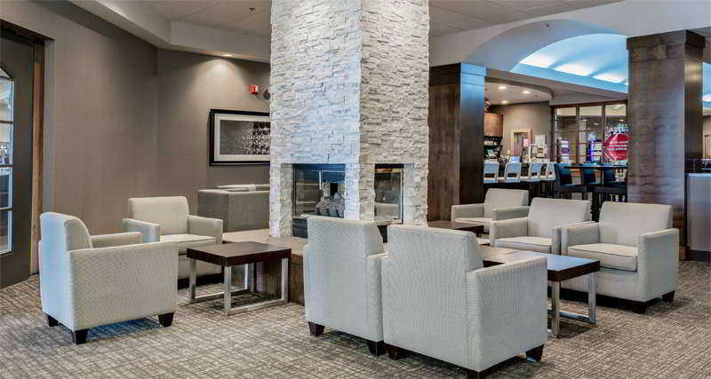 Delta Hotels By Marriott Saguenay Conference Centre Exterior photo